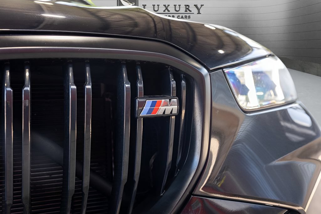 Used 2025 BMW X5 M60i w/ Executive Package AWD/4WD image 17