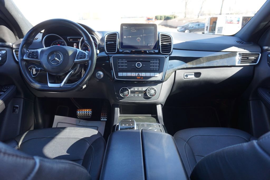Used 2017 Mercedes-Benz GLE 43 AMG 4MATIC Coupe image 34