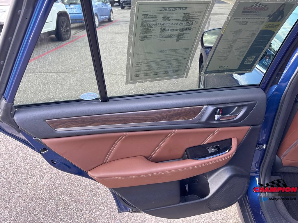 Used 2017 Subaru Outback 2.5i Touring AWD/4WD image 23