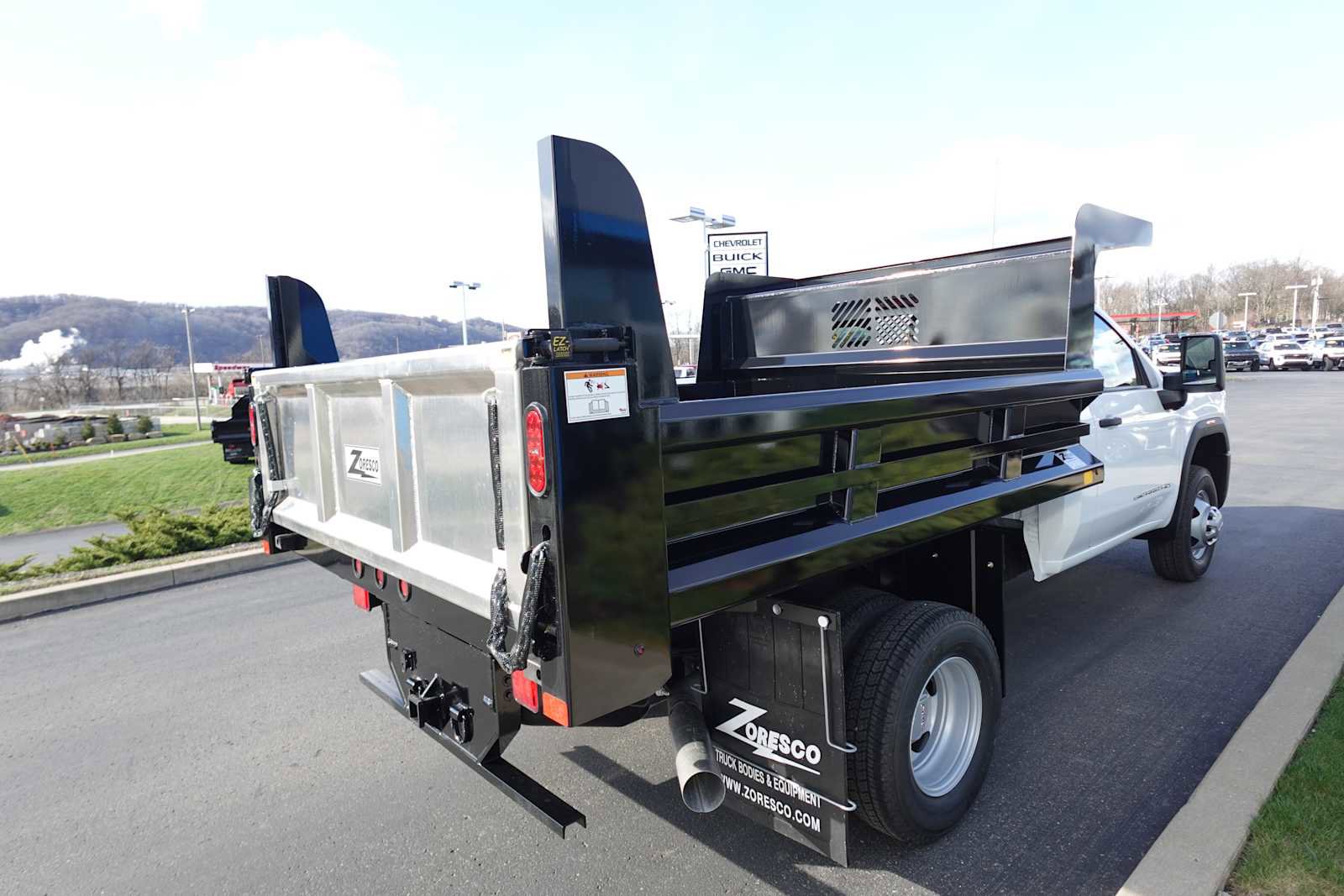 New 2026 GMC Sierra 3500 Pro w/ Convenience Package AWD/4WD image 7