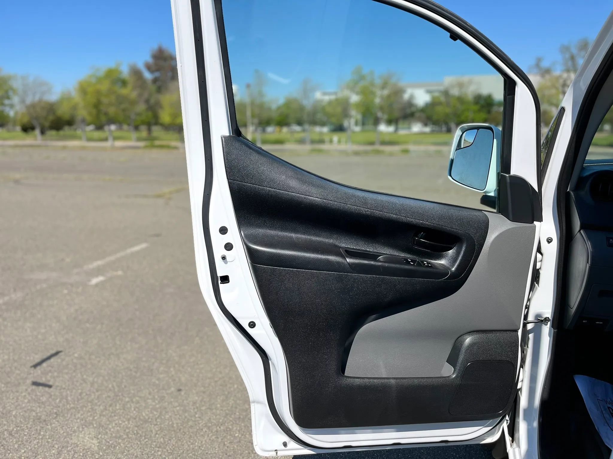 Used 2021 Nissan NV200 S image 9