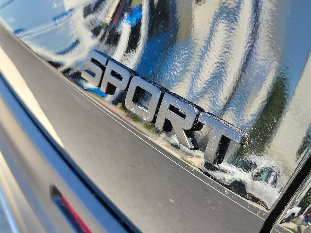 Certified 2027 Honda HR-V Sport image 9