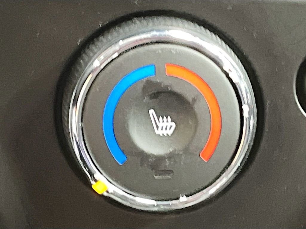 Used 2022 Chevrolet Trax LT w/ Premium Seat Package image 20