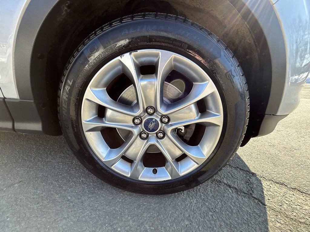 Used 2015 Ford Escape Titanium image 10