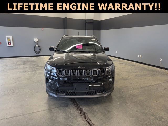 New 2026 Jeep Compass Limited image 3