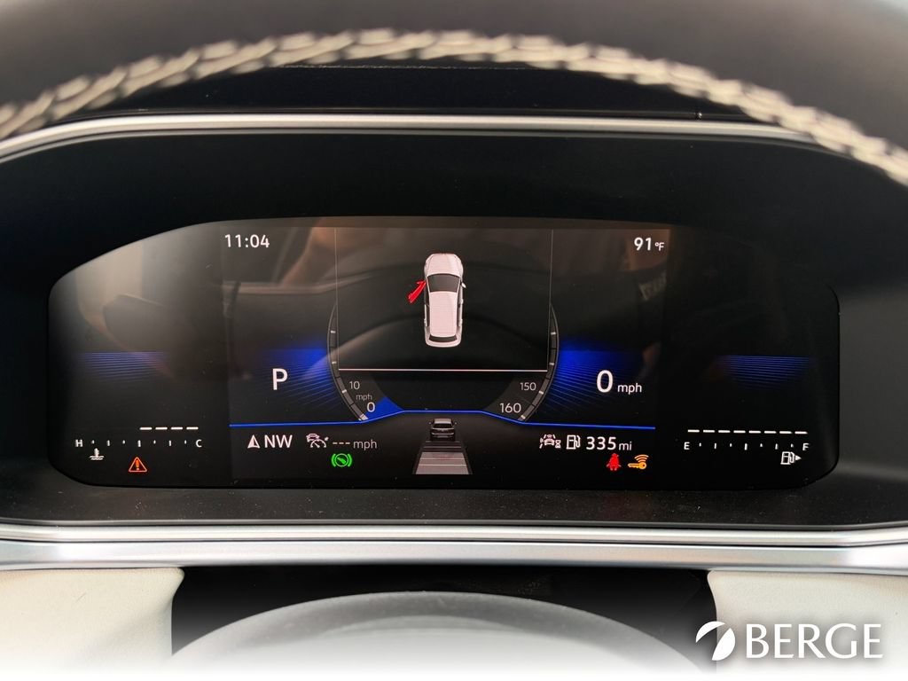 New 2026 Volkswagen Taos SE FWD image 14