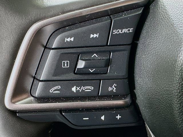 Used 2025 Subaru Outback Touring XT w/ Popular Package #2 image 11