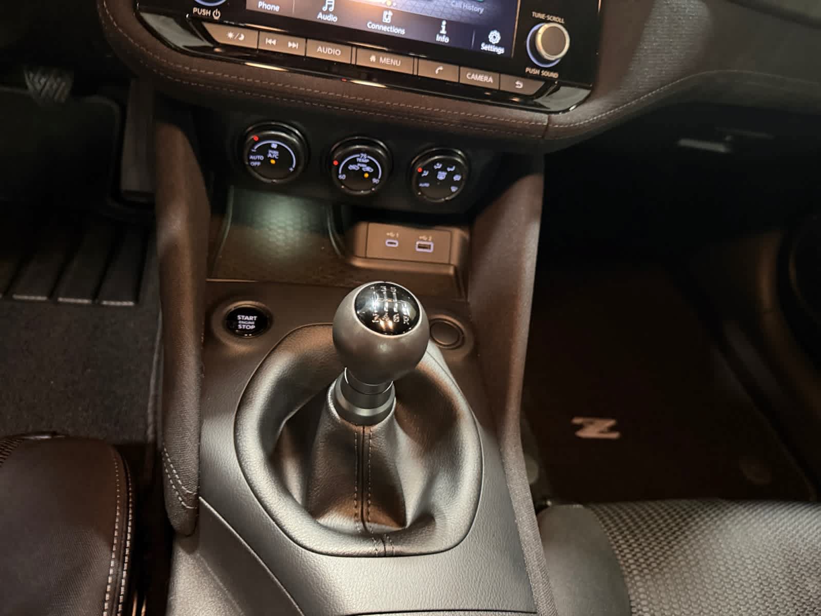 Used 2025 Nissan Z Sport w/ Floor Mat Package RWD image 11