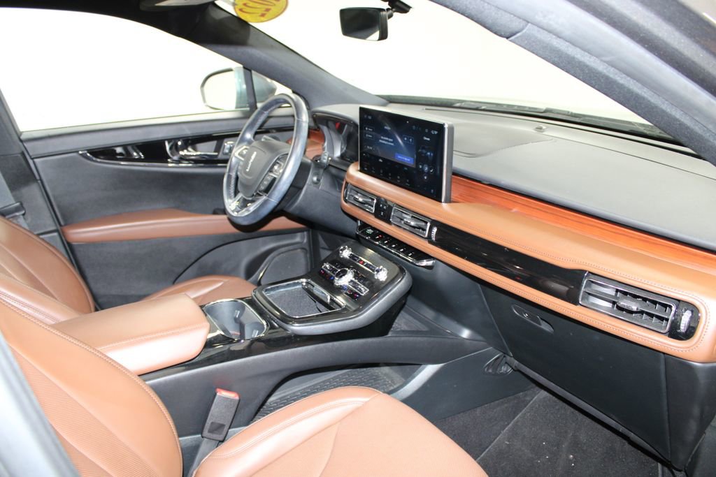 Used 2022 Lincoln Nautilus Reserve w/ Equipment Group 201A image 31