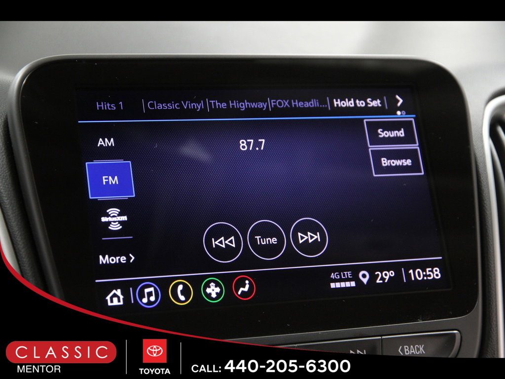 Used 2024 Chevrolet Malibu LT image 11