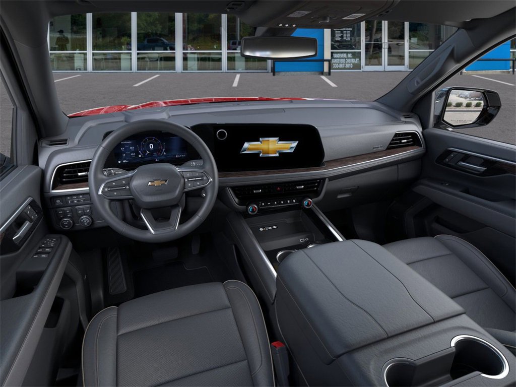 New 2025 Chevrolet Suburban Premier image 15