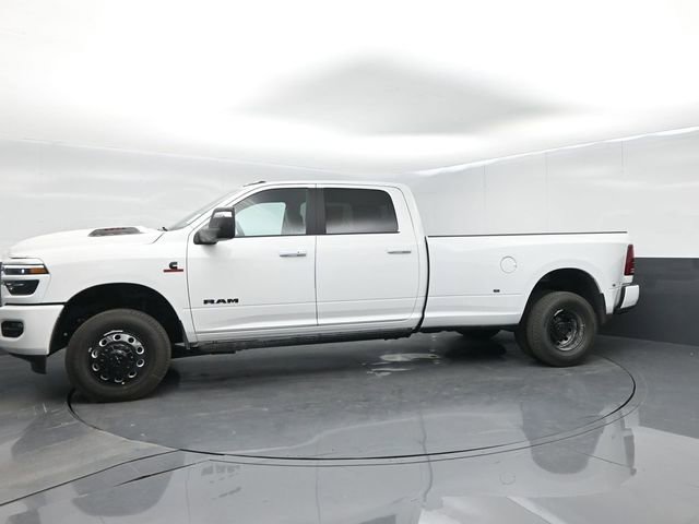 New 2026 RAM 3500 Laramie AWD/4WD image 5