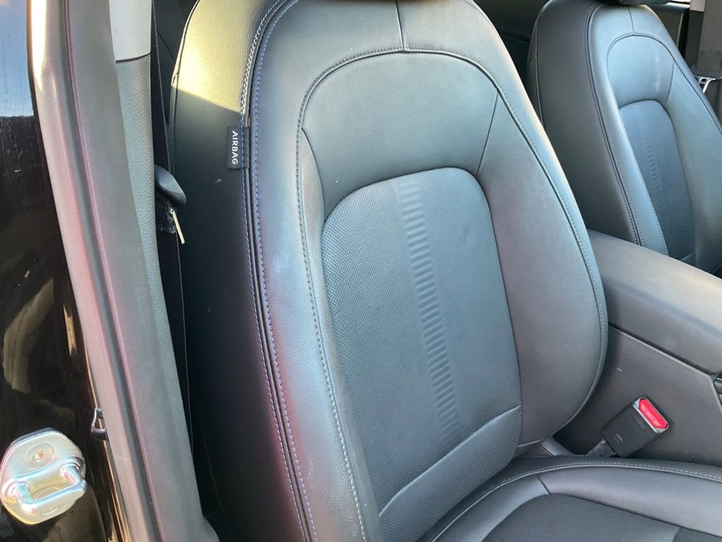 Used 2022 Hyundai Kona Limited w/ Cargo Package image 63