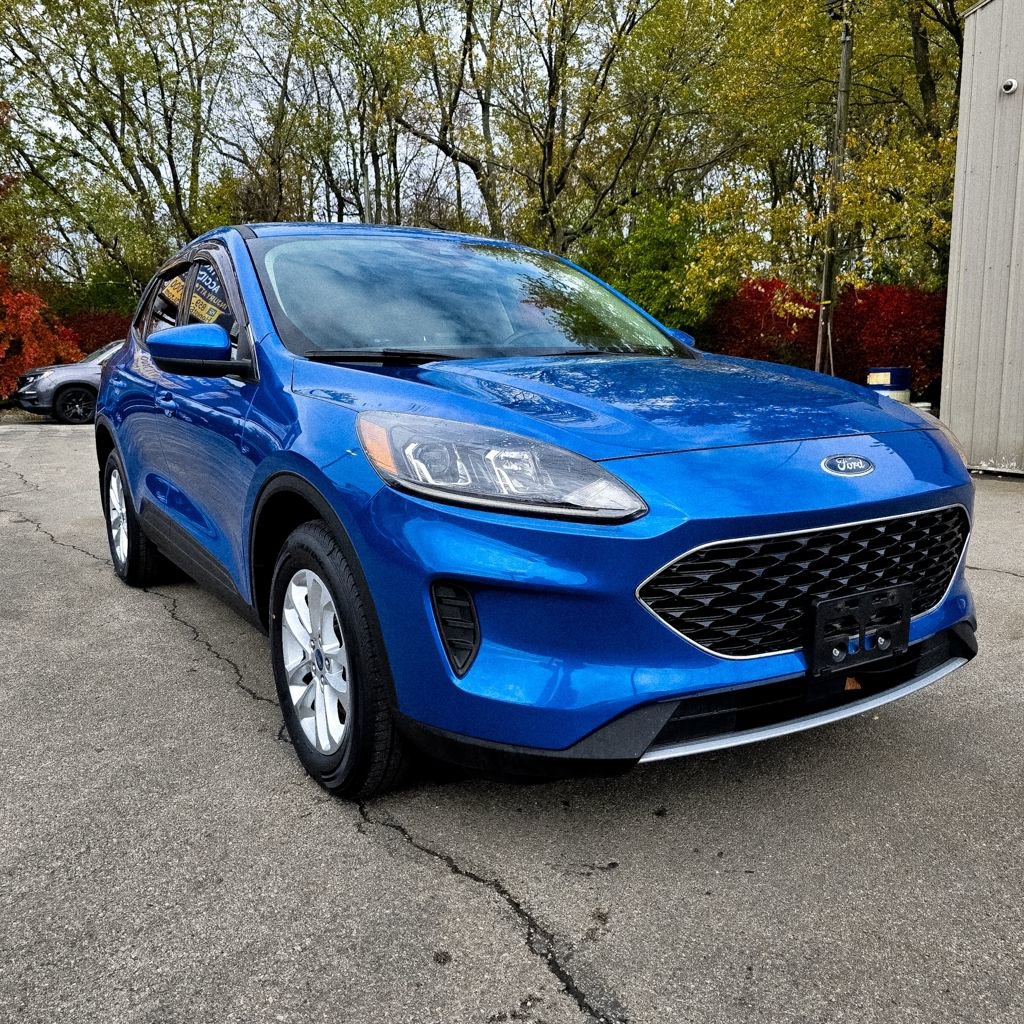 Used 2020 Ford Escape SE image 30