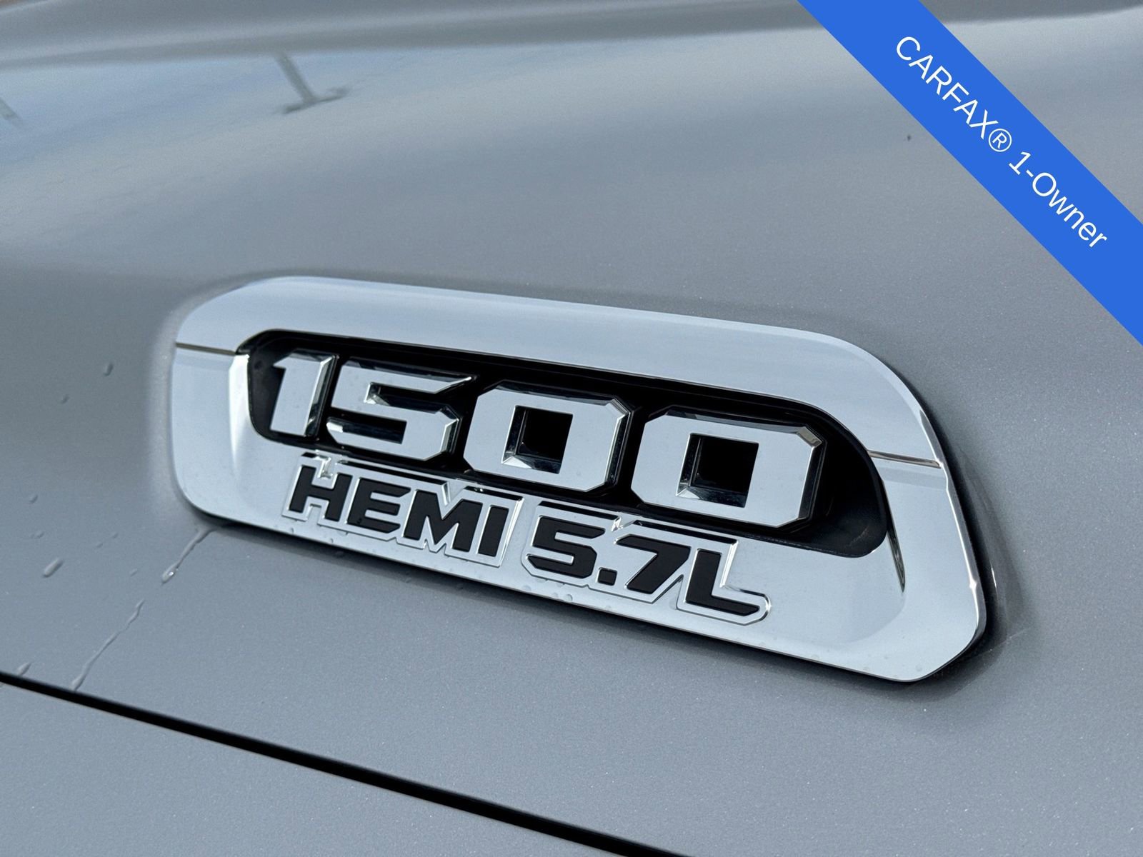 Used 2020 RAM 1500 Laramie AWD/4WD image 15