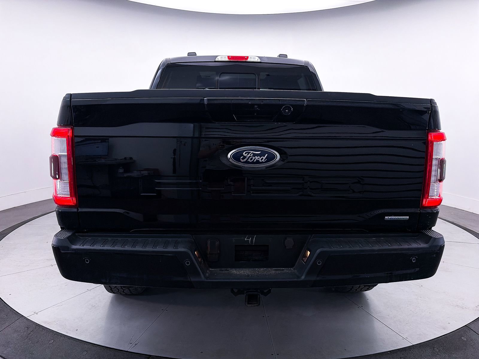 Used 2023 Ford F150 Lariat w/ Equipment Group 502A High AWD/4WD image 15