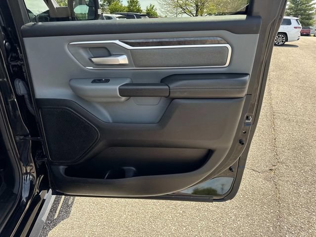 Used 2020 RAM 1500 Big Horn AWD/4WD image 19