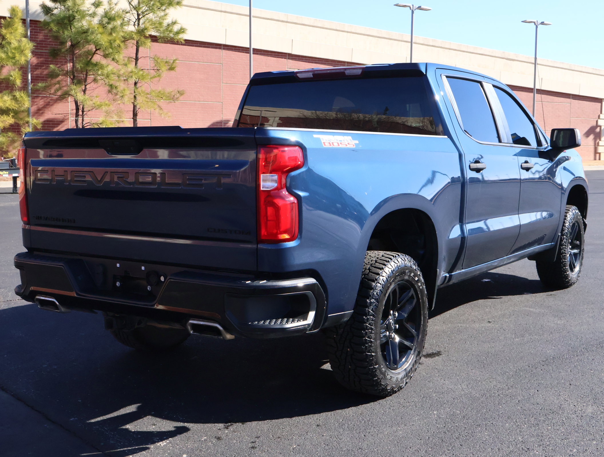 Used 2021 Chevrolet Silverado 1500 Custom Trail Boss w/ LPO, Dark Essentials Package image 26