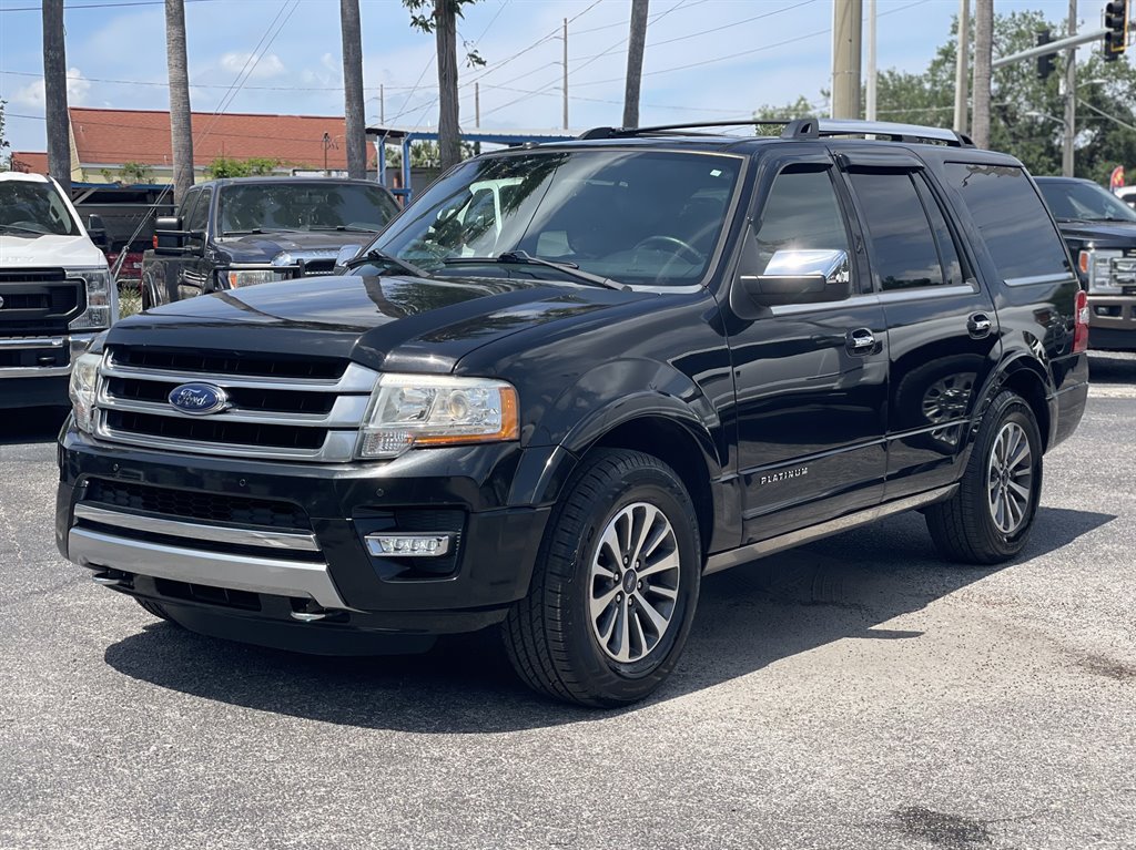Used 2015 Ford Expedition Platinum AWD/4WD image 19