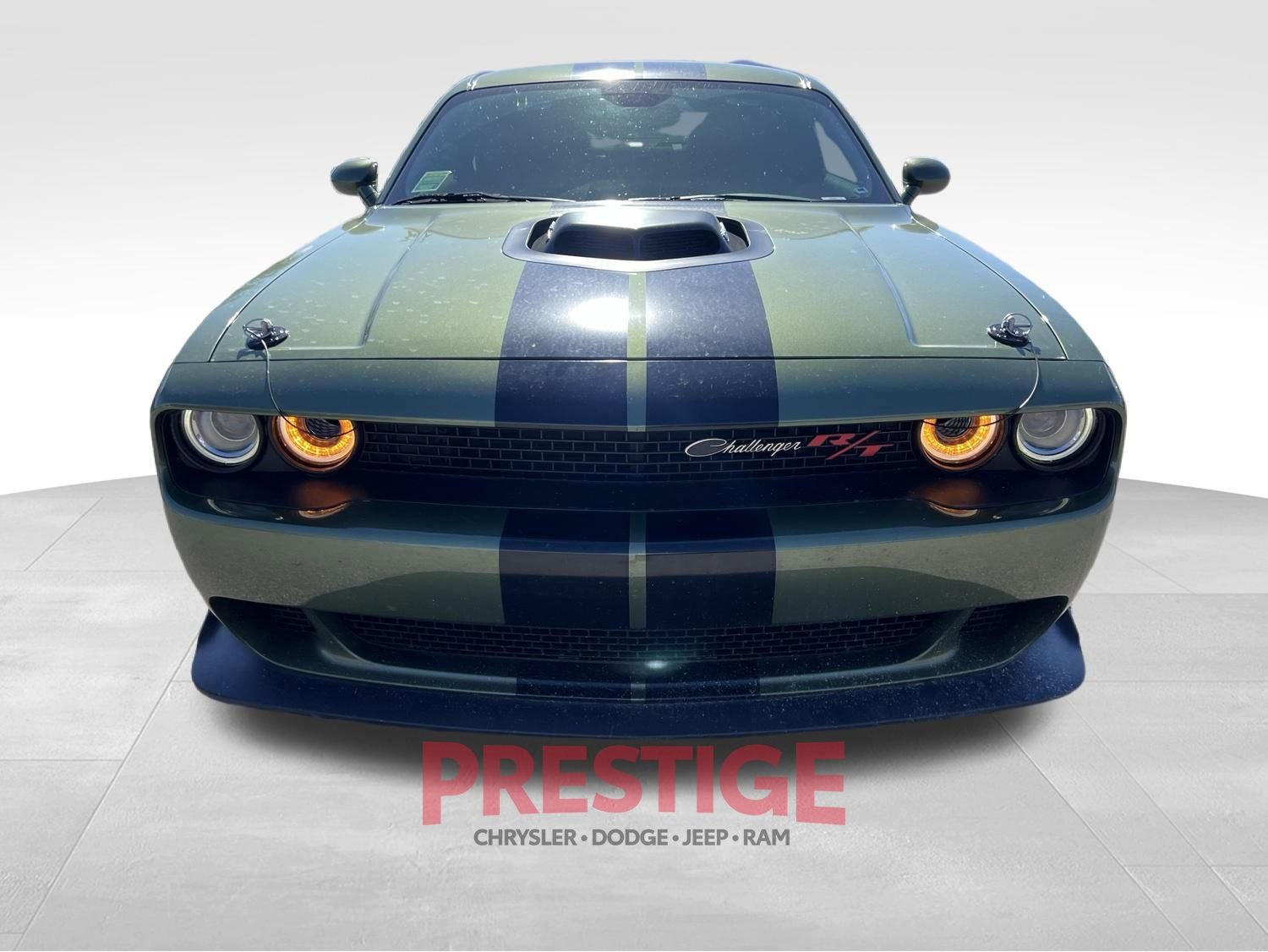 Used 2021 Dodge Challenger R/T Scat Pack RWD image 3