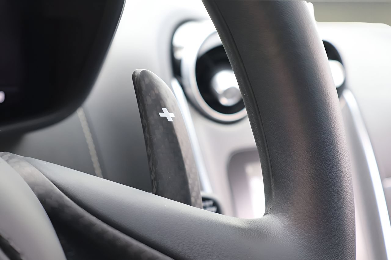 Used 2023 McLaren GT RWD image 13