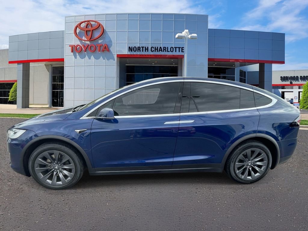 Used 2018 Tesla Model X 75D image 6