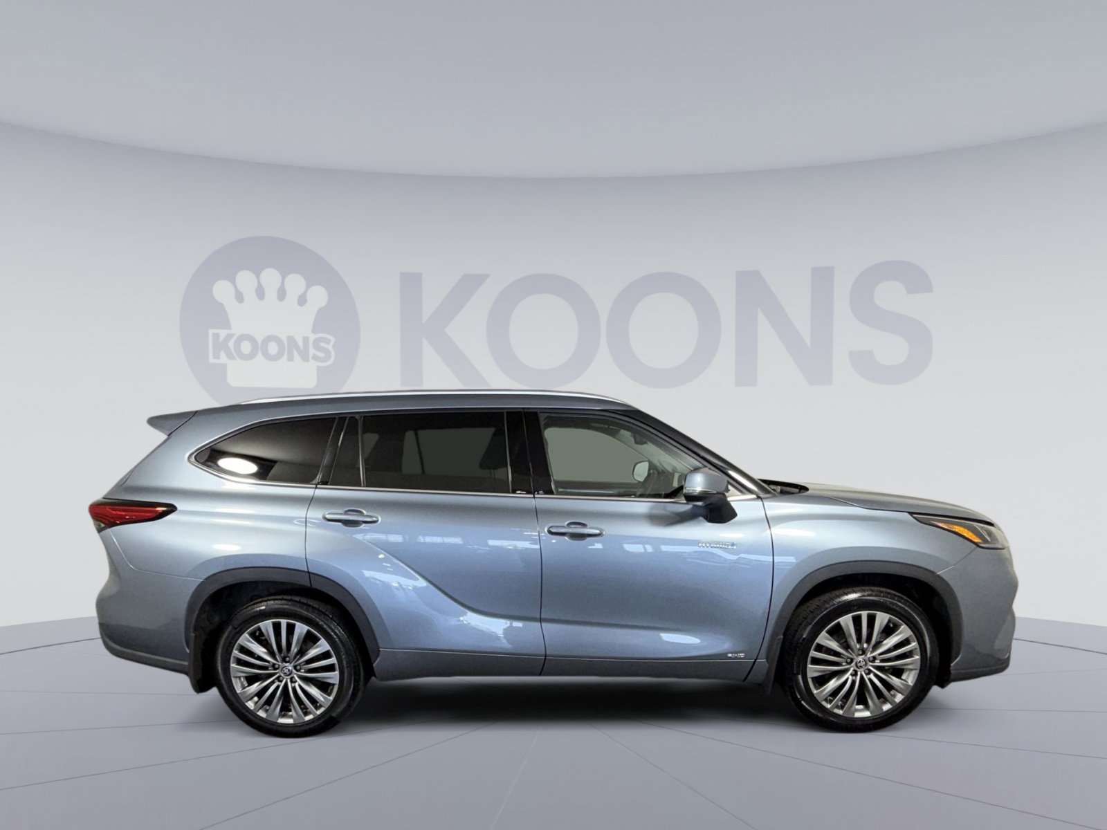 Used 2021 Toyota Highlander Platinum image 8