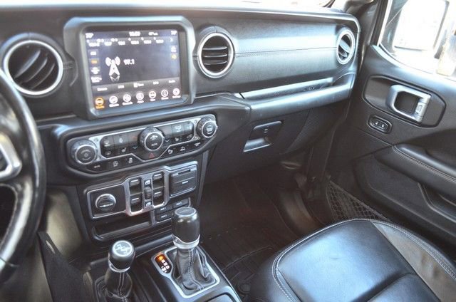 Used 2020 Jeep Gladiator Overland image 24