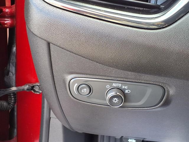 Used 2022 Chevrolet Equinox RS w/ Infotainment Package image 19