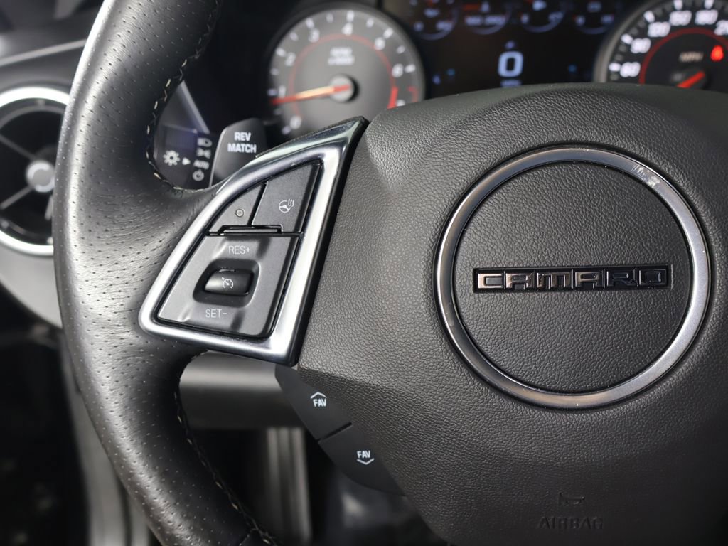 Used 2017 Chevrolet Camaro SS RWD image 36