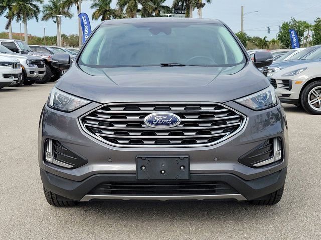 Certified 2022 Ford Edge Titanium AWD/4WD image 2