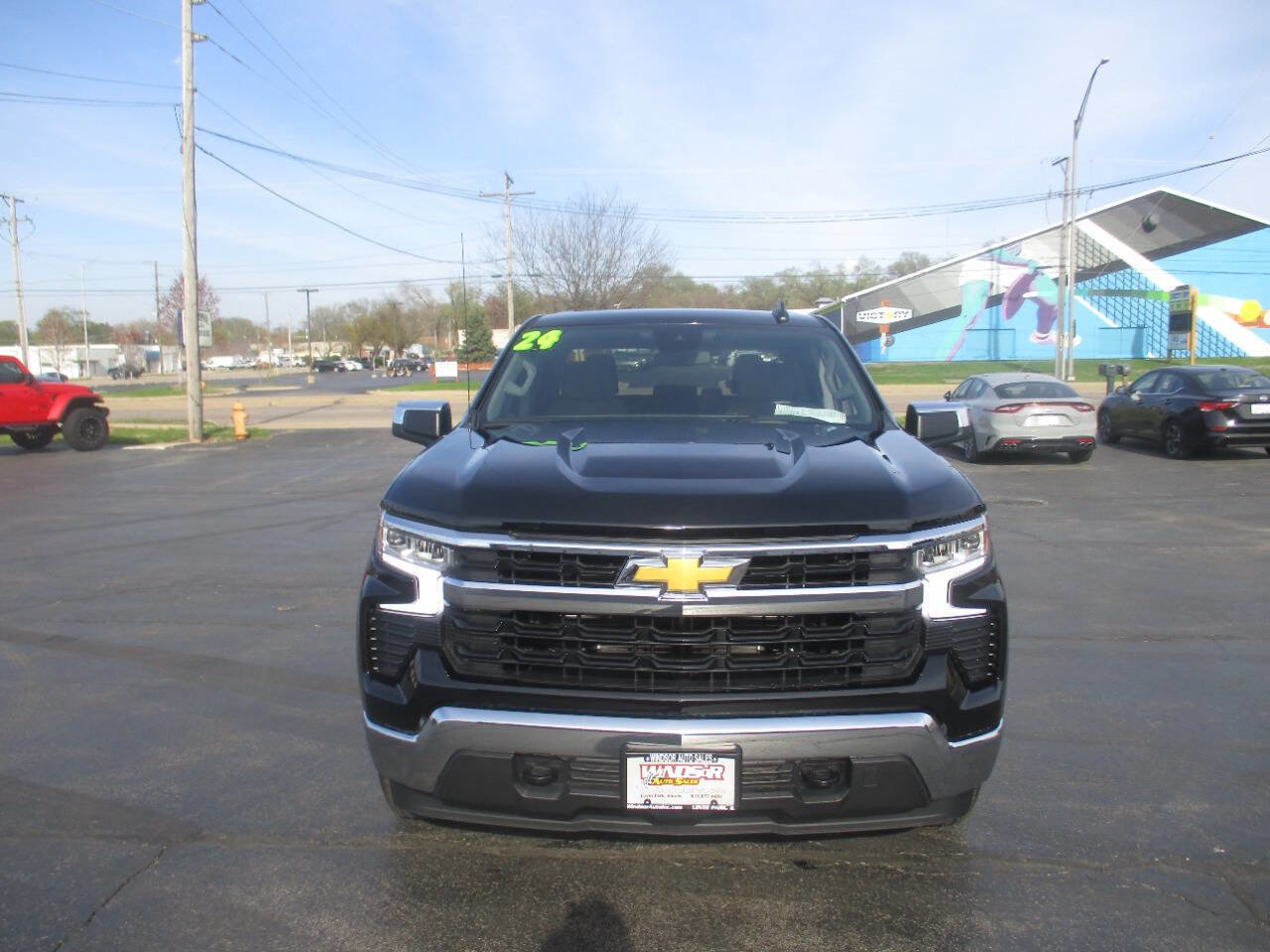 Used 2024 Chevrolet Silverado 1500 LT w/ Protection Package image 11