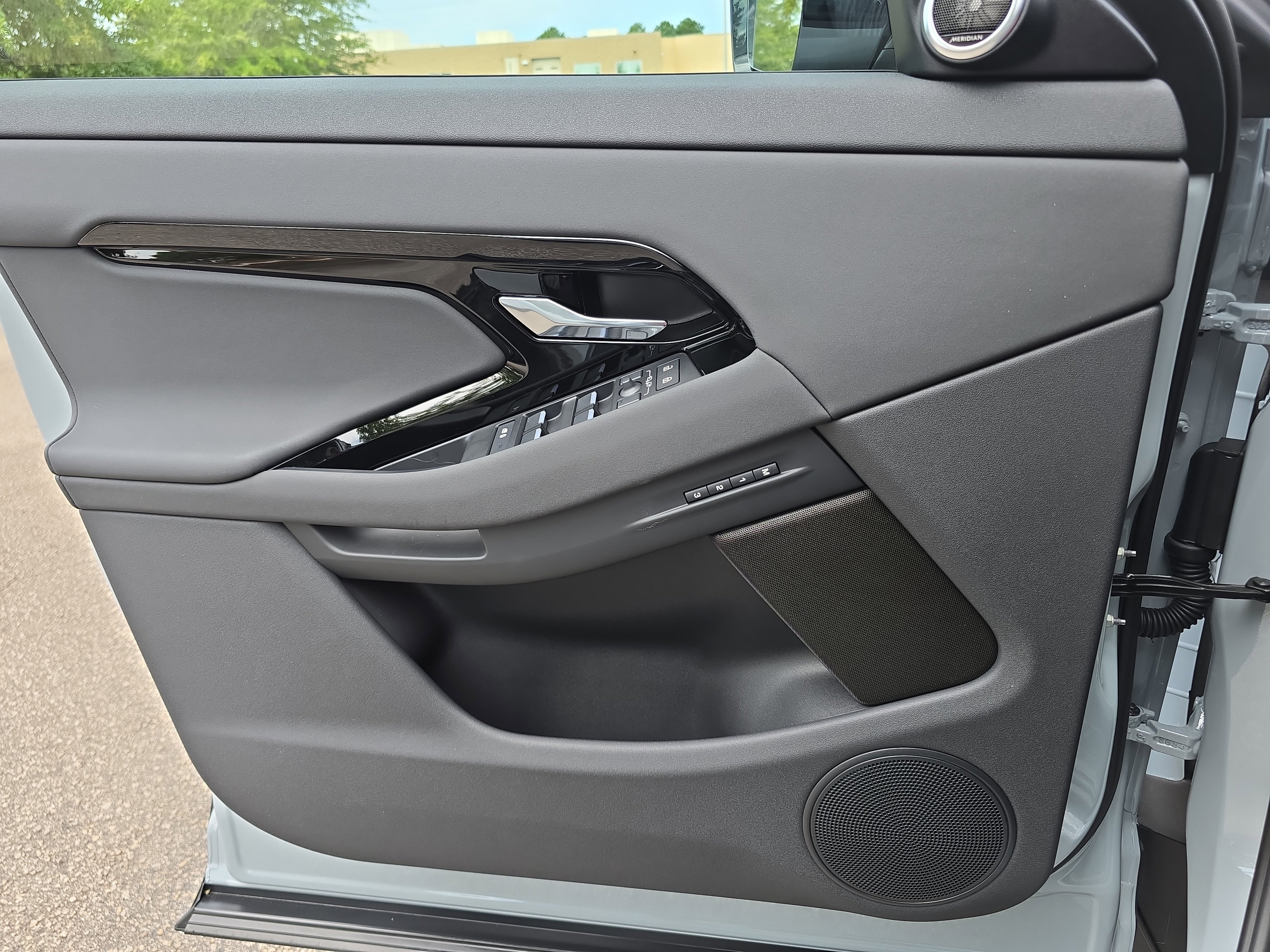 New 2026 Land Rover Range Rover Evoque S image 27