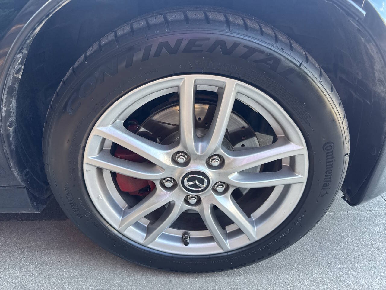 Used 2014 MAZDA MX-5 Miata Sport RWD image 16