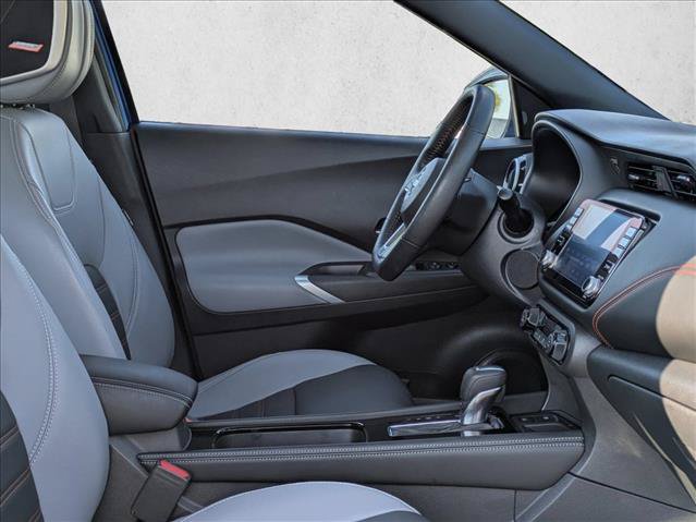 Used 2023 Nissan Kicks SR w/ SR Premium Package FWD image 24