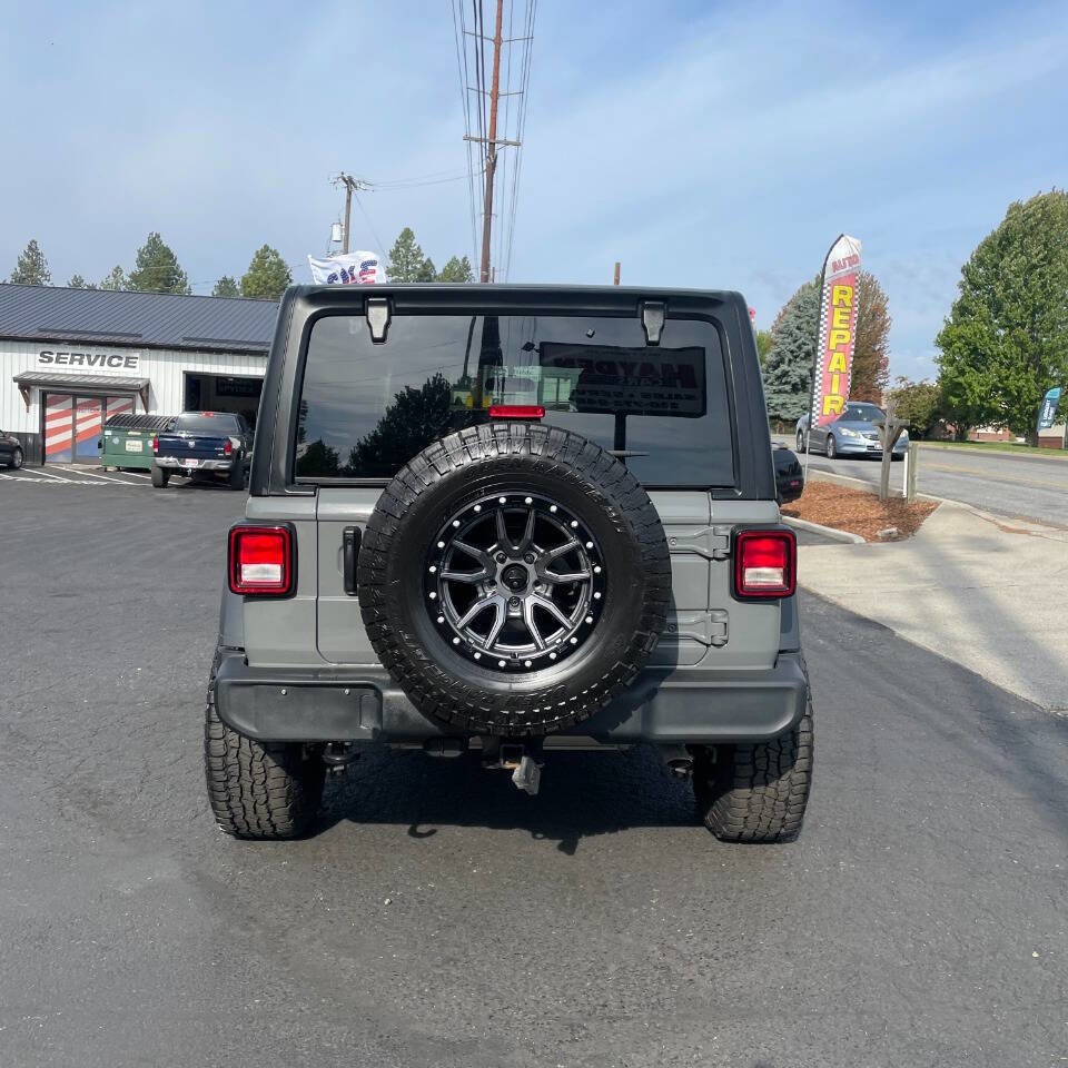 Used 2023 Jeep Wrangler Sport image 4