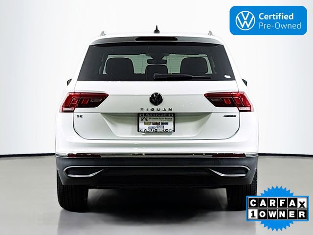 Certified 2022 Volkswagen Tiguan SE w/ Panoramic Sunroof Package image 6