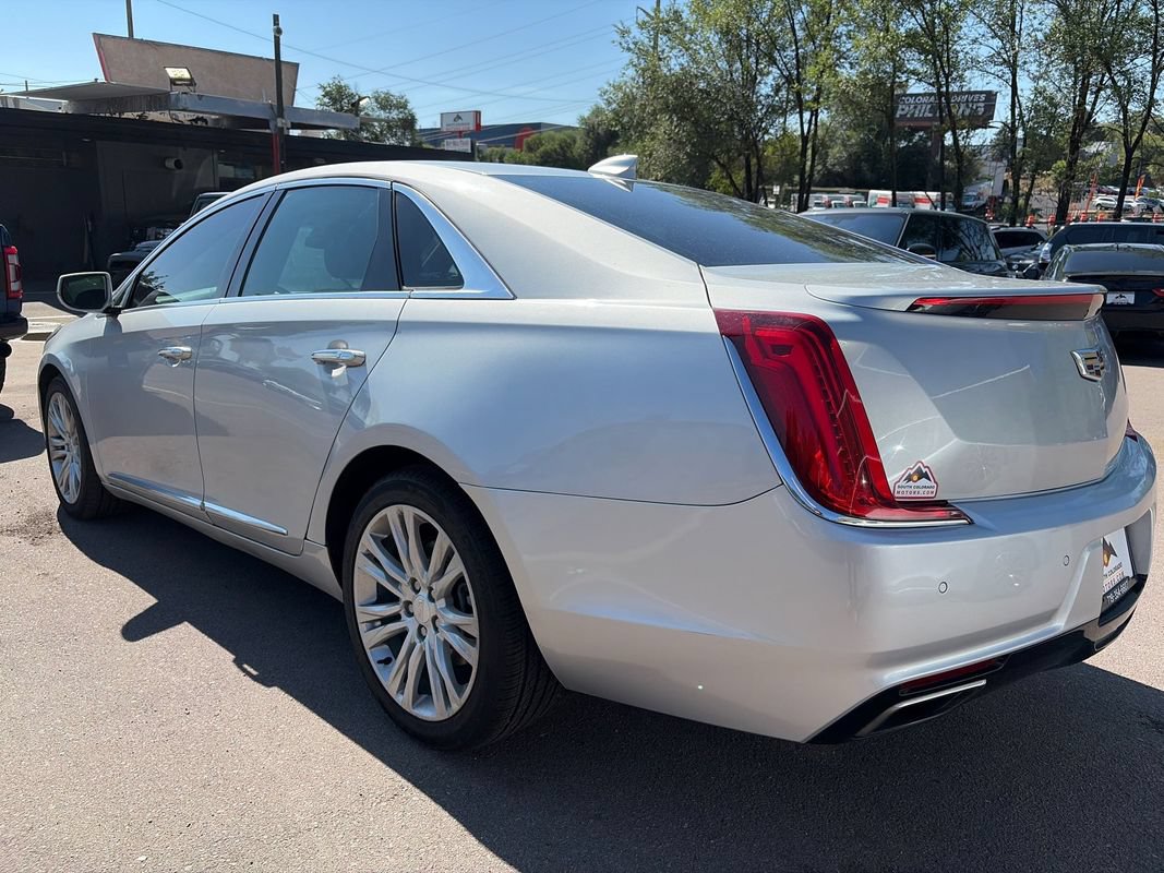 Used 2019 Cadillac XTS Luxury FWD image 5