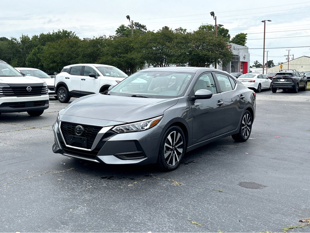Used 2023 Nissan Sentra SV w/ SV Premium Package FWD image 3