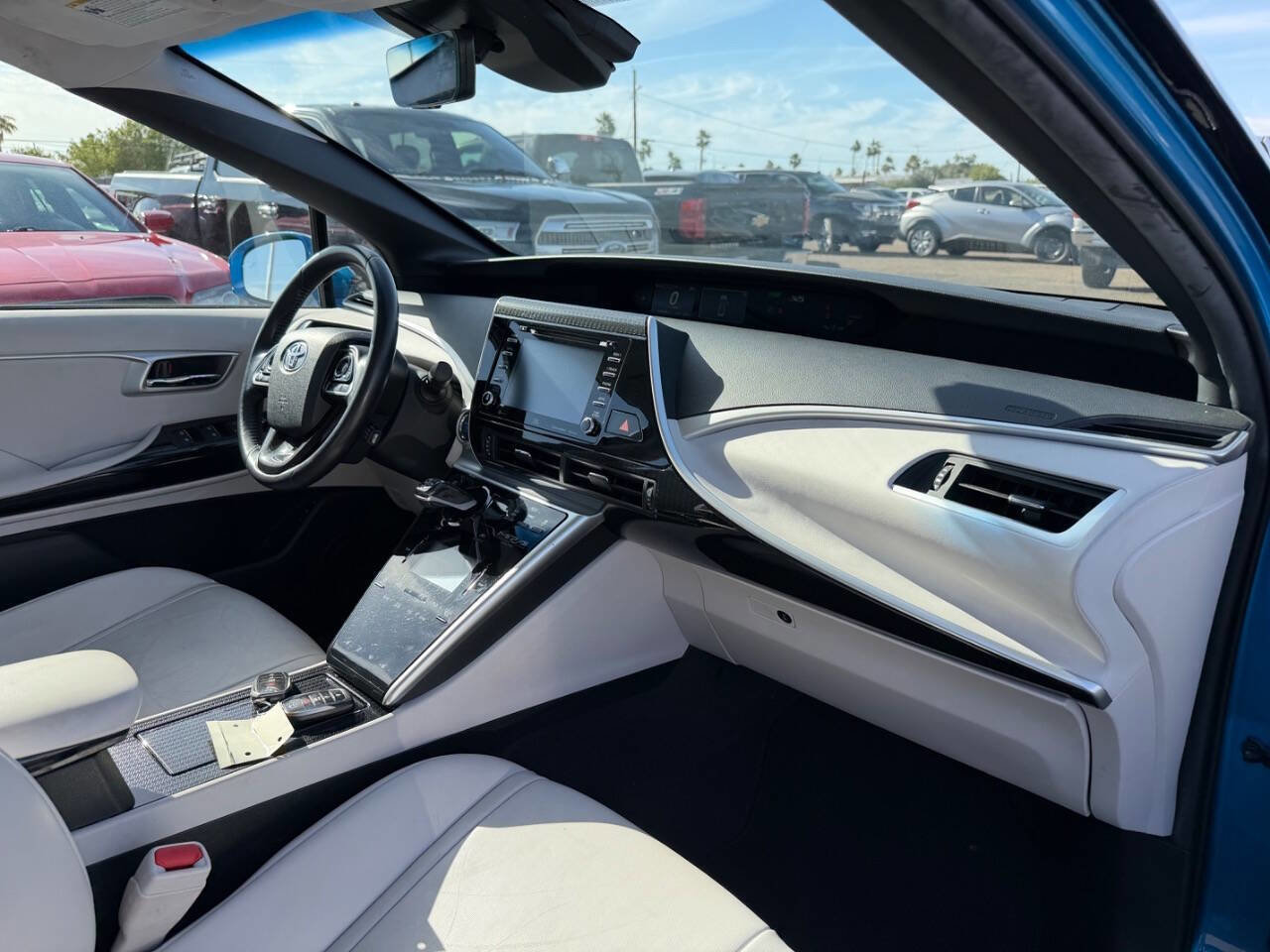 Used 2019 Toyota Mirai FWD image 28
