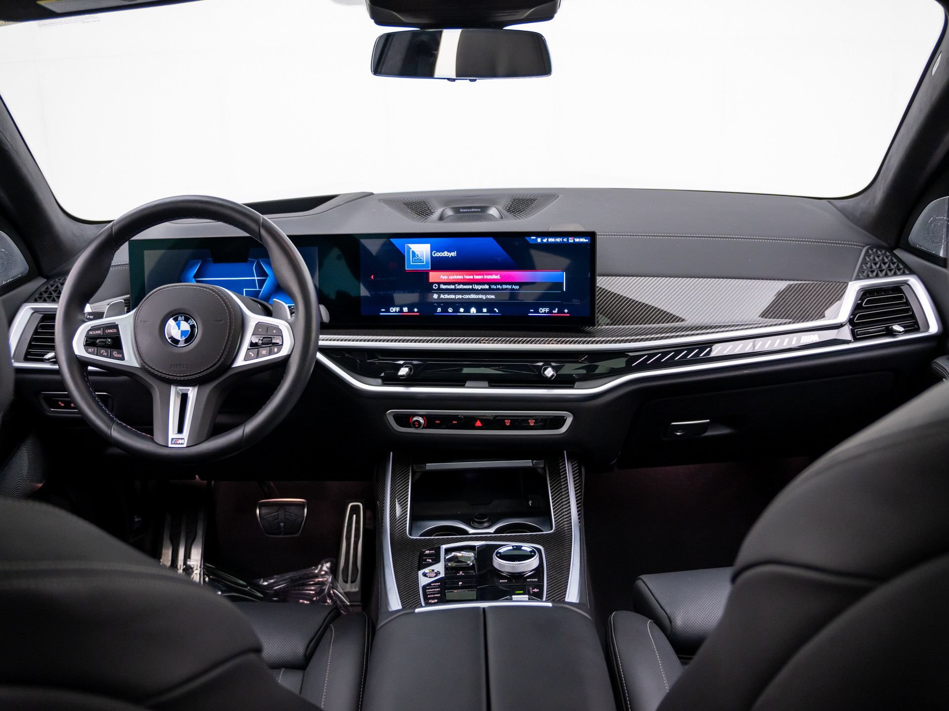 Used 2025 BMW X7 M60i AWD/4WD image 10