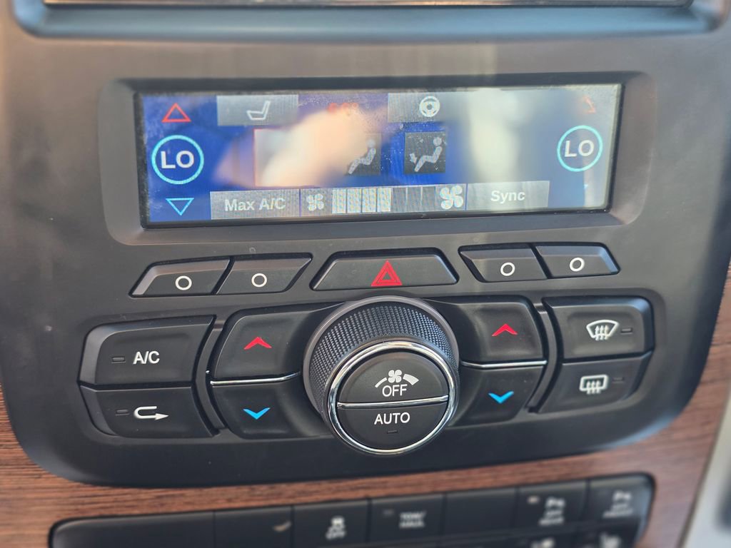 Used 2017 RAM 1500 Laramie w/ Convenience Group image 30