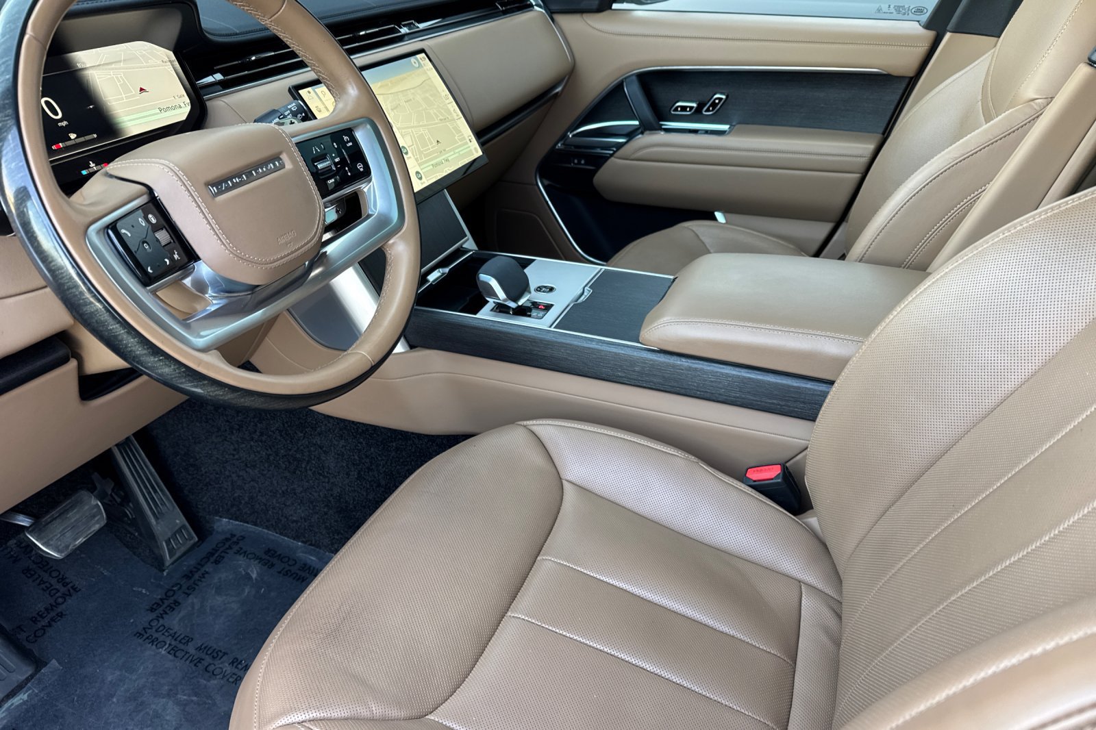 Used 2024 Land Rover Range Rover SE AWD/4WD image 9