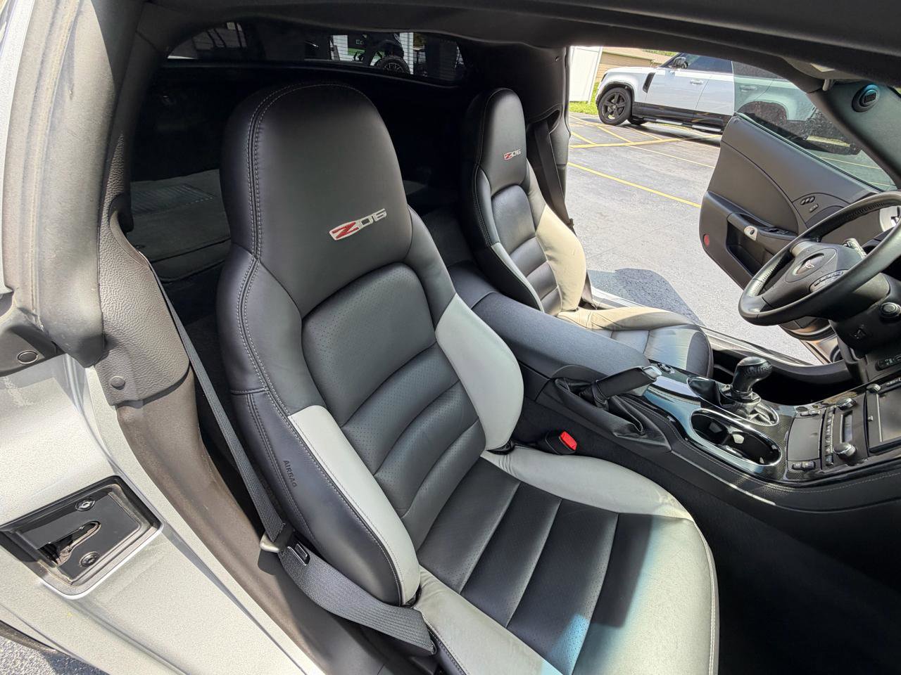 Used 2008 Chevrolet Corvette Z06 w/ Preferred Equipment Group RWD image 26