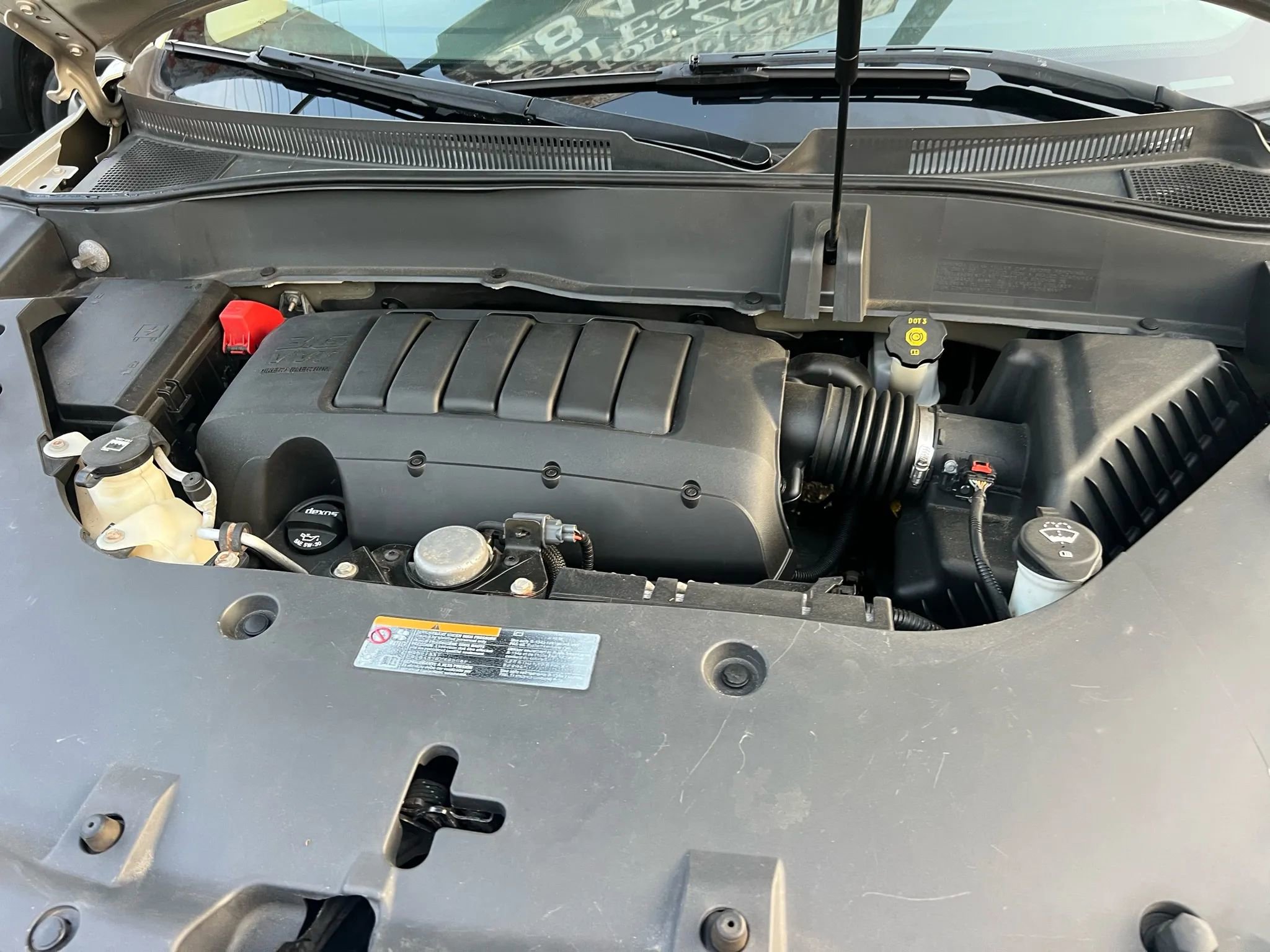 Used 2015 GMC Acadia SLT image 24