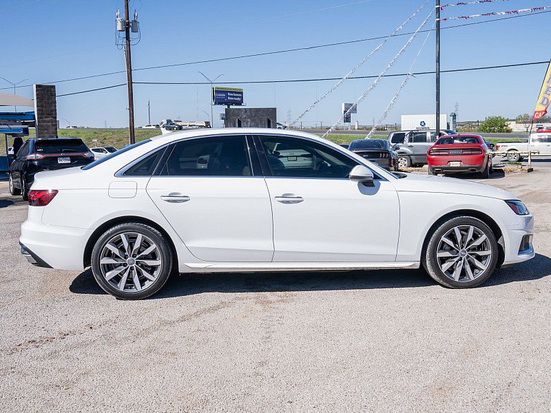 Used 2020 Audi A4 2.0T Premium w/ Convenience Package FWD image 4