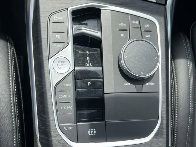 Used 2023 BMW 330i xDrive Sedan w/ Driving Assistance Package image 31