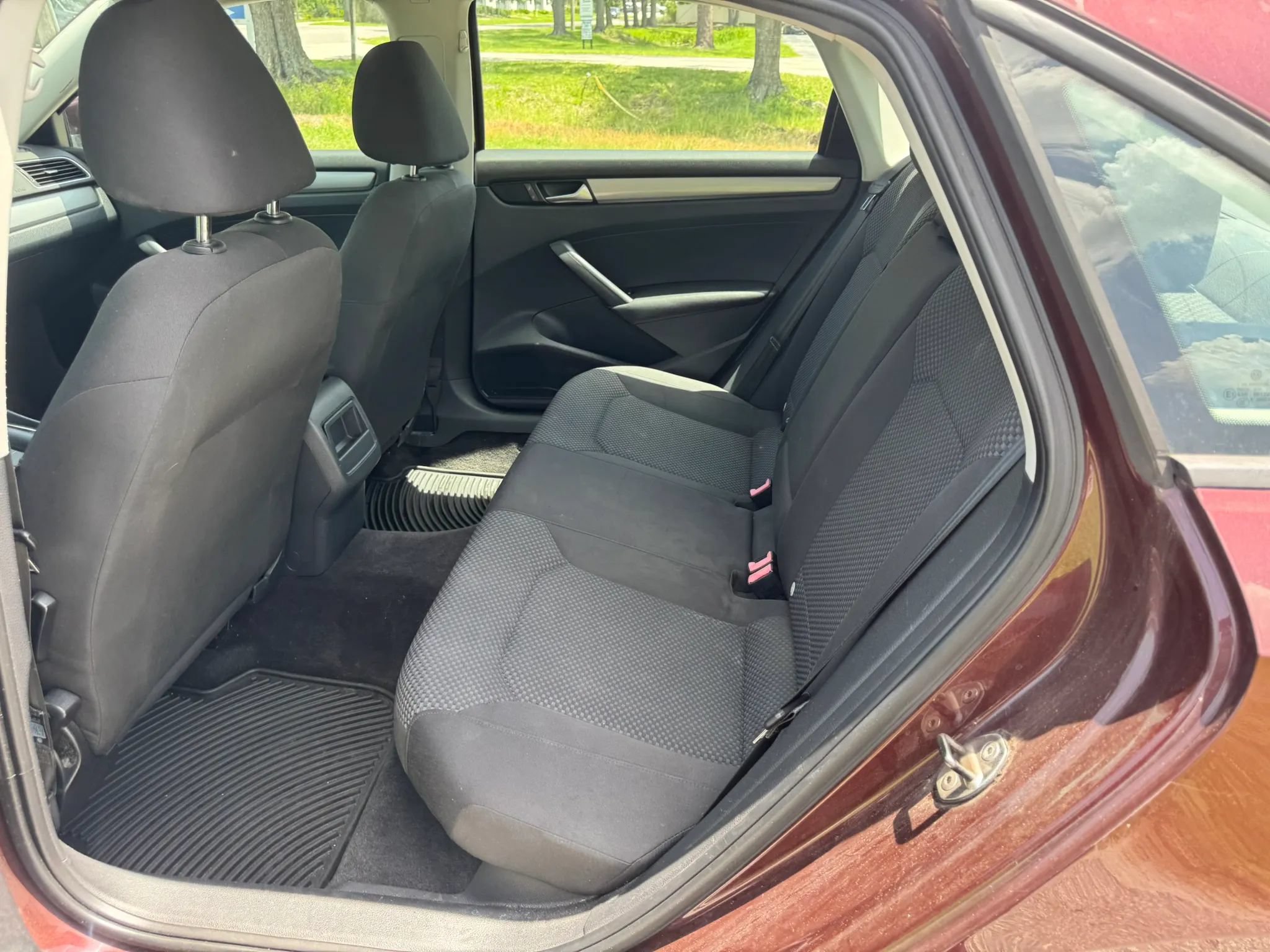 Used 2012 Volkswagen Passat 2.5 S FWD image 17