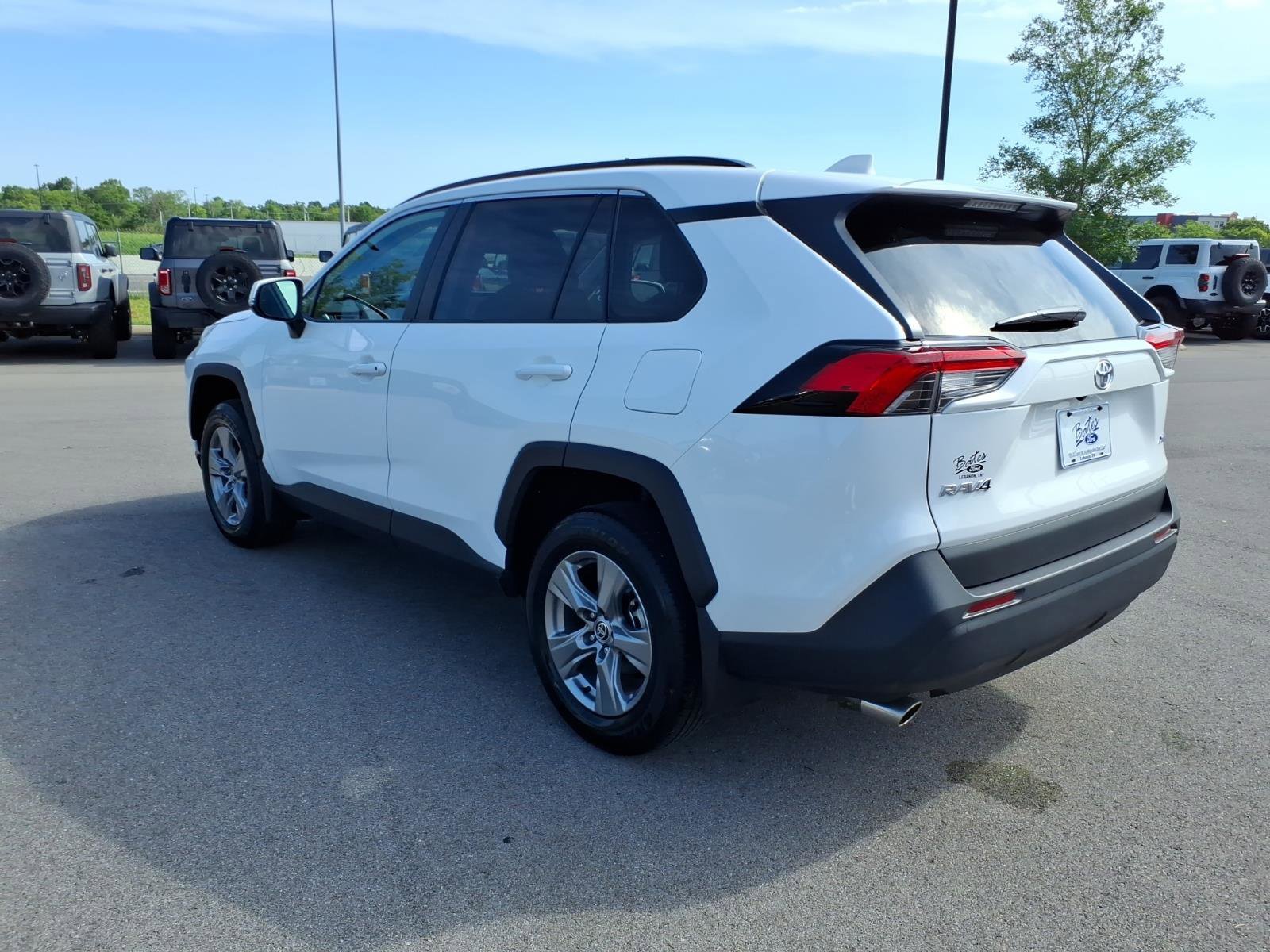 Used 2024 Toyota RAV4 XLE w/ Convenience Package FWD image 5