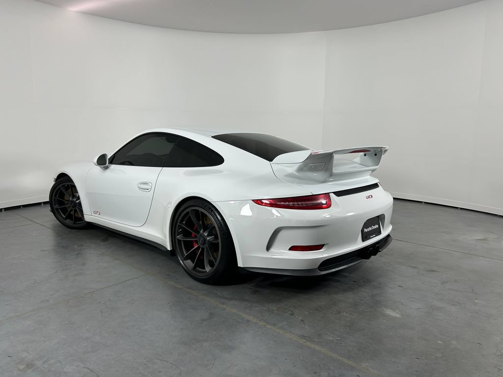 Certified 2015 Porsche 911 GT3 RWD image 3